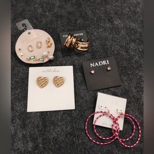 NWT bundle of Earrings set of 5 Perfect for any occasion.